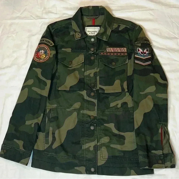 Abercrombie & Fitch Jackets & Blazers - Abercrombie and Fitch military inspired jacket